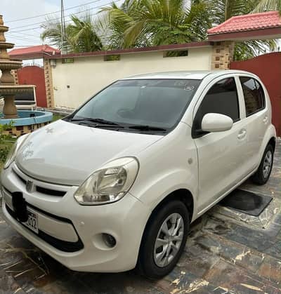 Toyota Passo 2015
