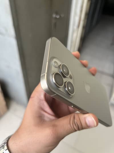 Apple iPhone 15 Pro Max