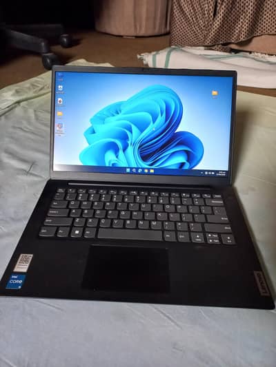 Lenovo V14 G3 IAP