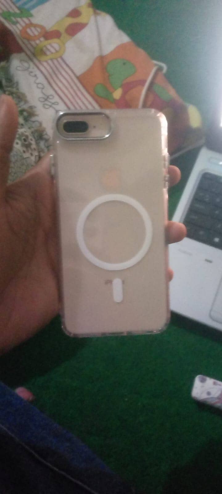 Apple iPhone 8 Plus 0