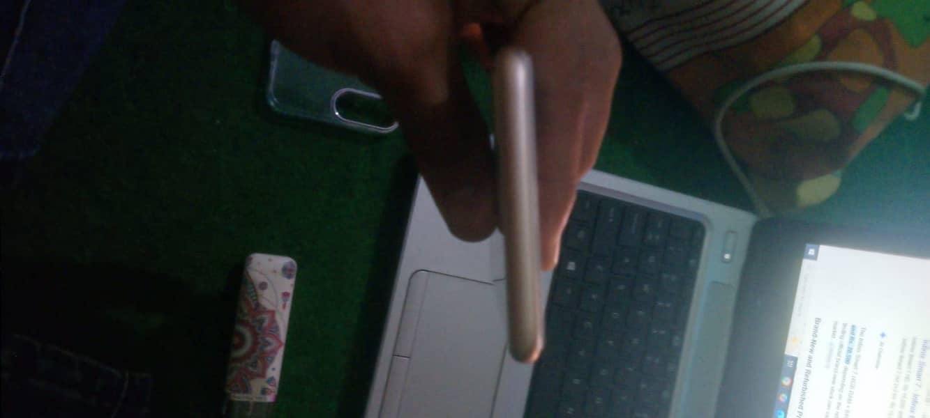 Apple iPhone 8 Plus 5