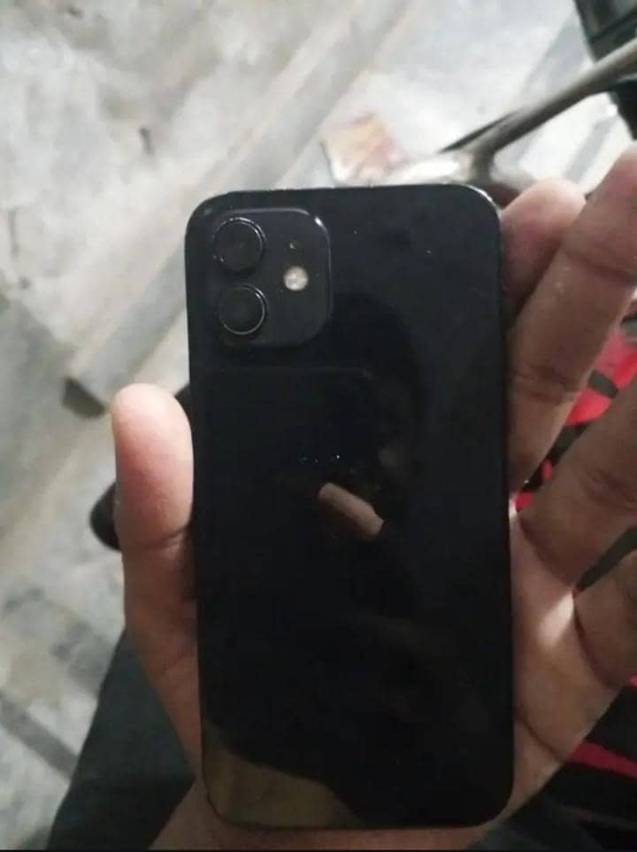 Apple iPhone 12 0