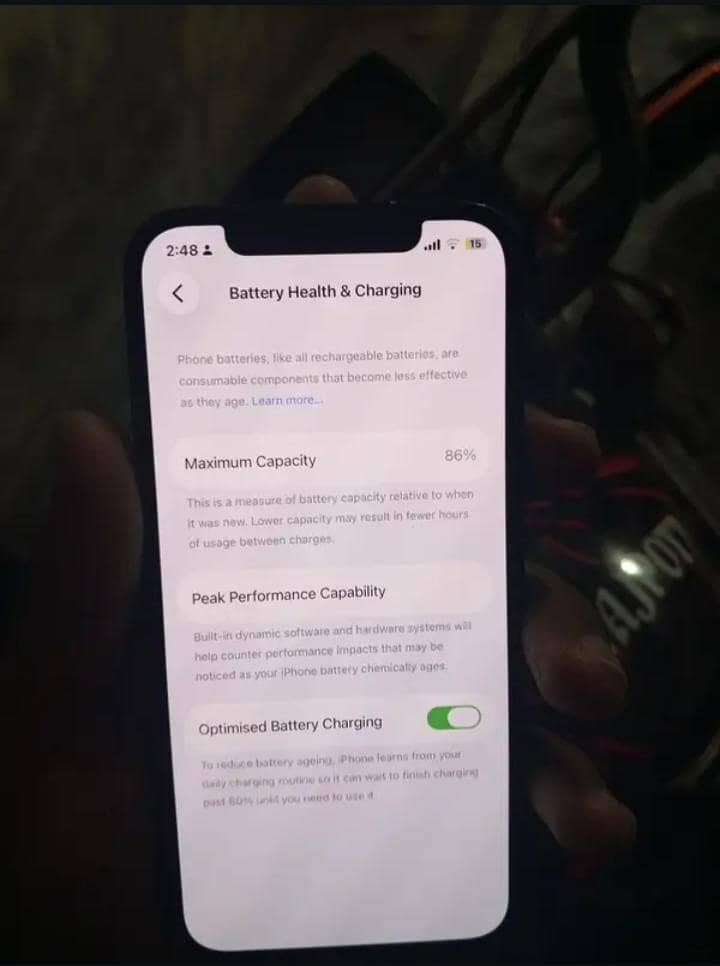 Apple iPhone 12 1