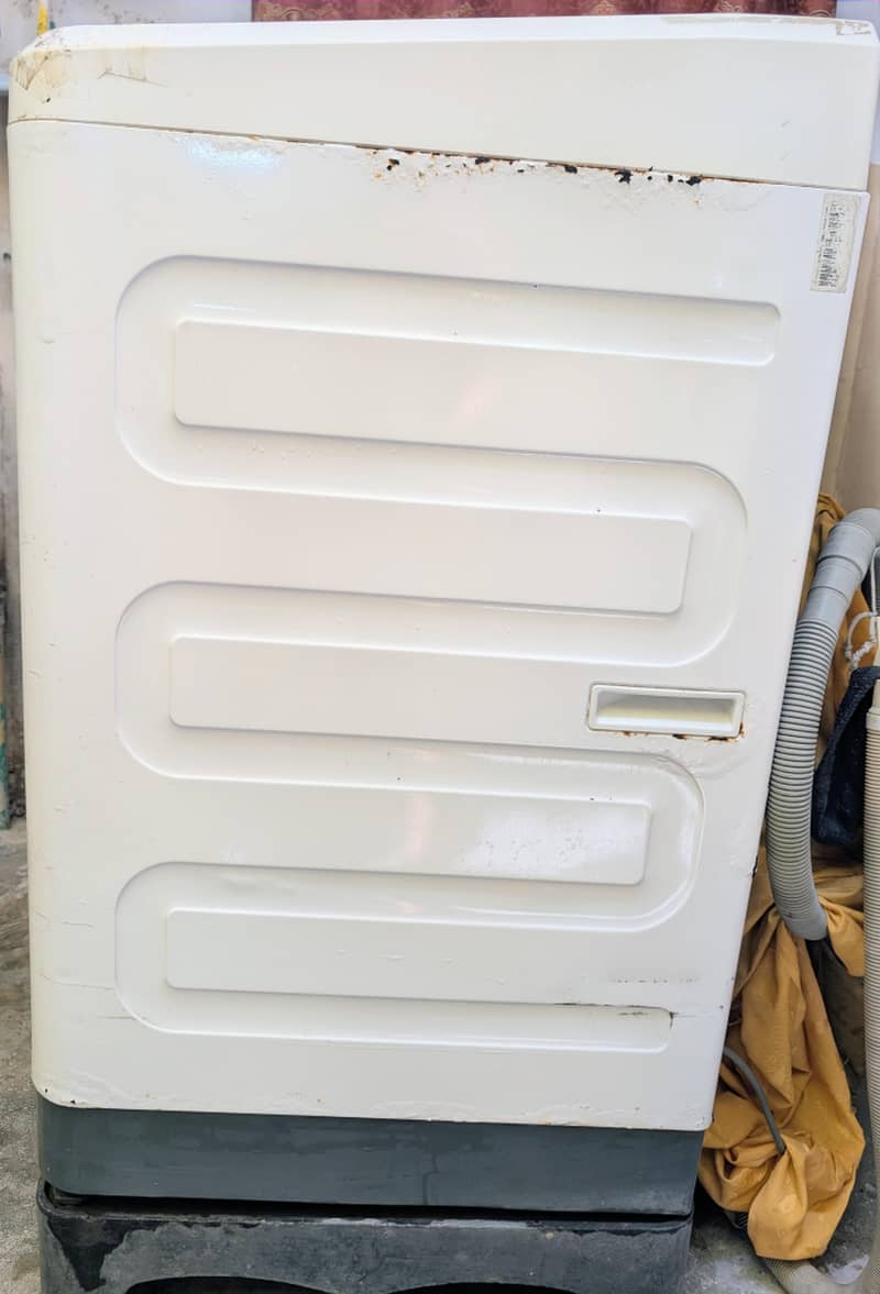 Dawlance Fully Automatic Machine working condition. 4