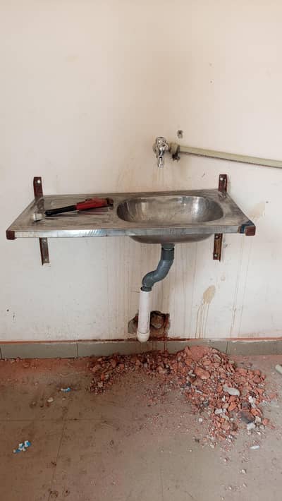 Experienced Plumber Available in Bahawalpur