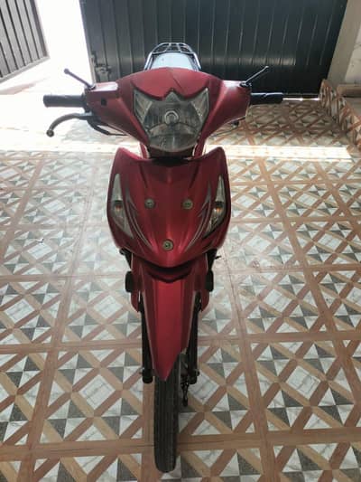 Power scooty petrol 70 cc