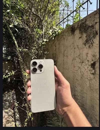 Apple iPhone 15 Pro Max 256 jv