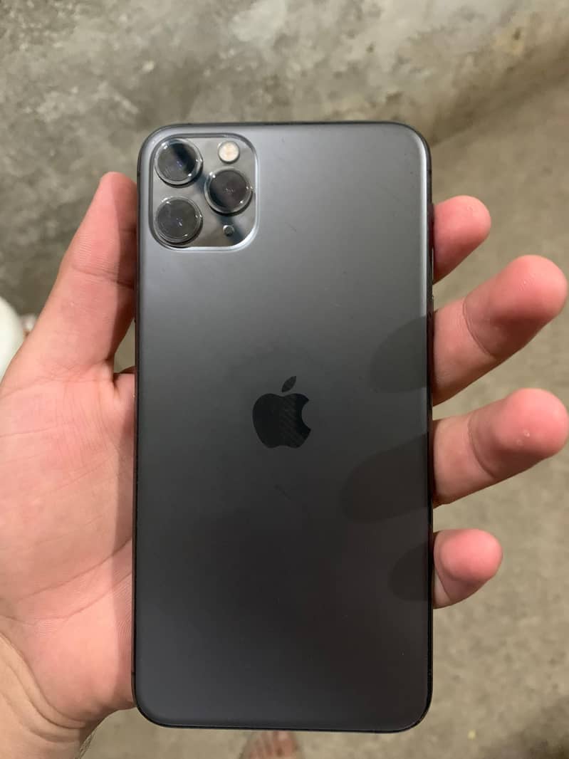 Iphone 11 pro max 1