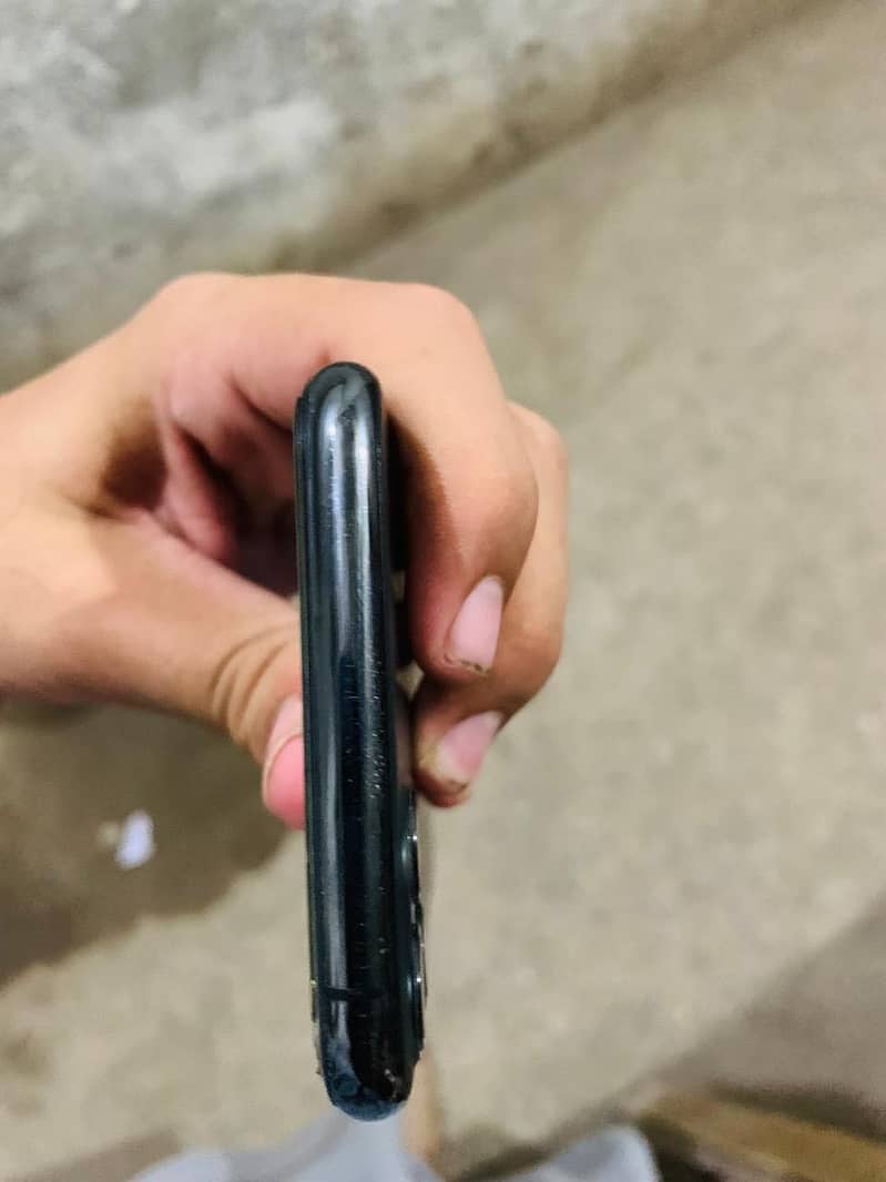 Iphone 11 pro max 3