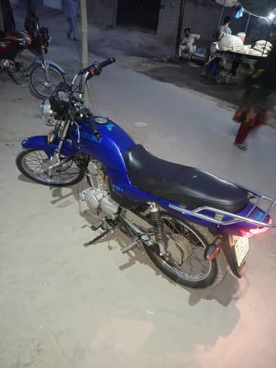 Suzuki 110