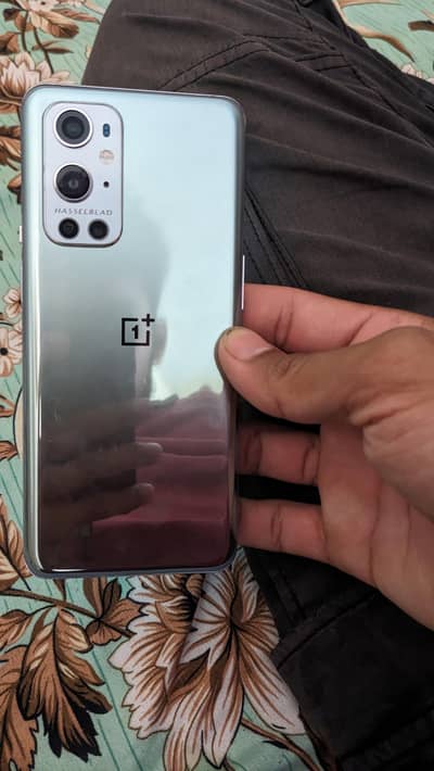One Plus 9 Pro