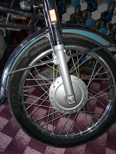 Honda 125 0 condition one hand use home to shop only use
