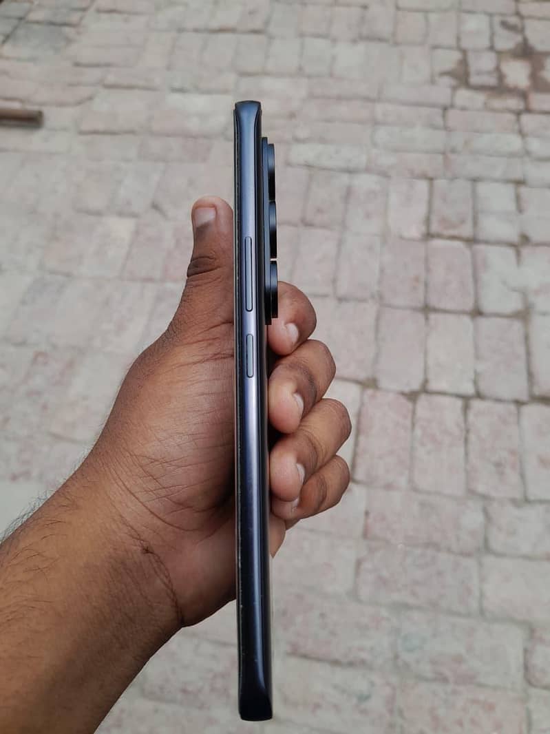 Tecno CAMON 40 Pro 6