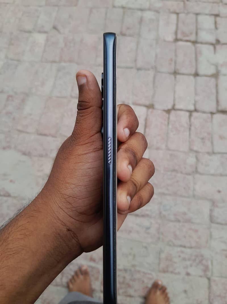 Tecno CAMON 40 Pro 7