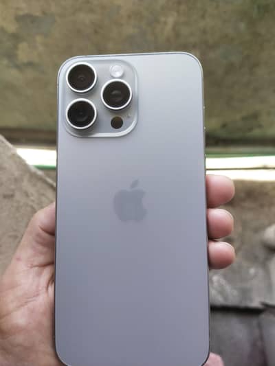 Apple iPhone 15 Pro Max, Factory Unlock Display Changed