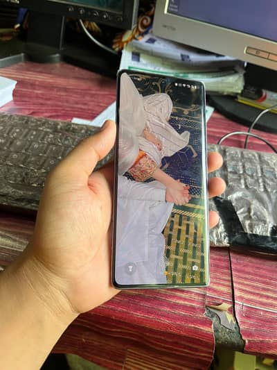 Infinix hot 50 pro plus. box say