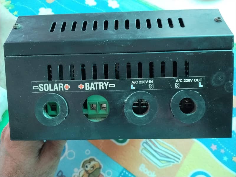 MPPT solar controller 2