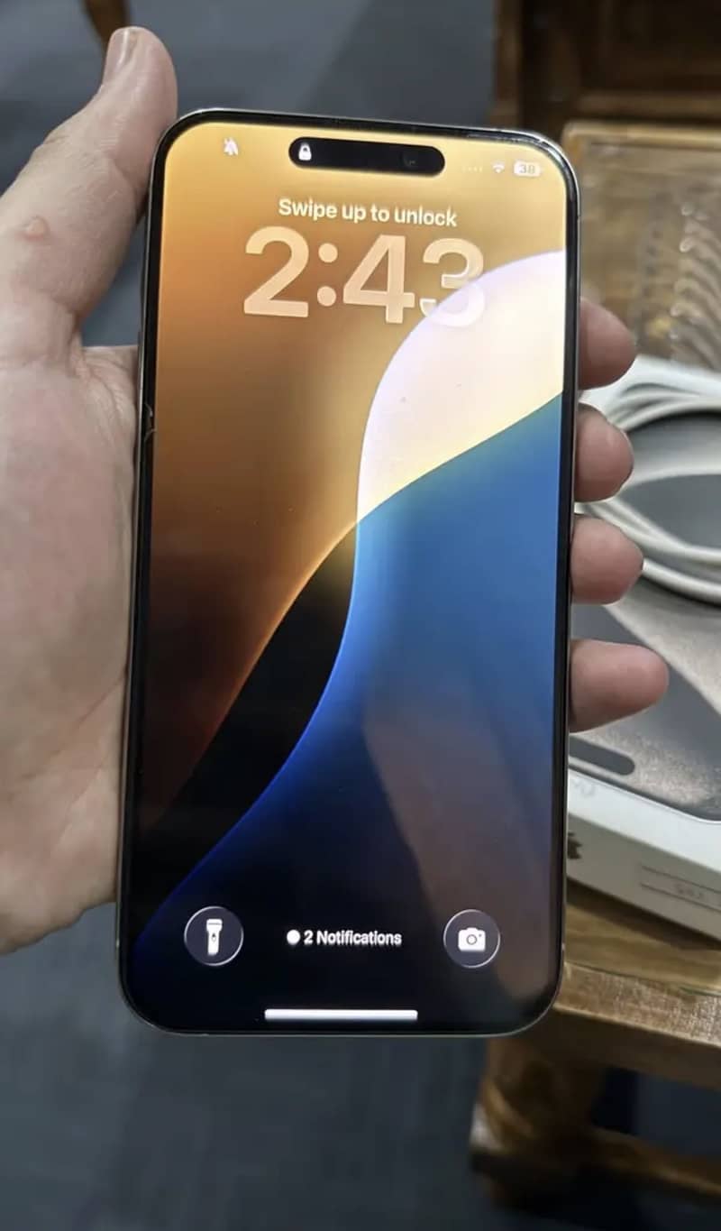 Apple iPhone 15 Pro Max 1