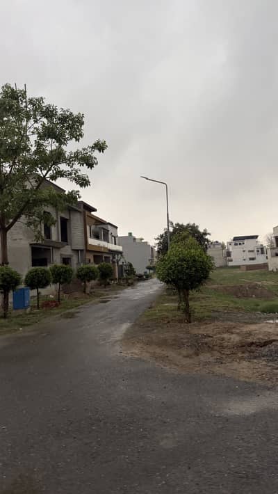 5Marla Prime Location Plot For Sale In Al Kabir Town