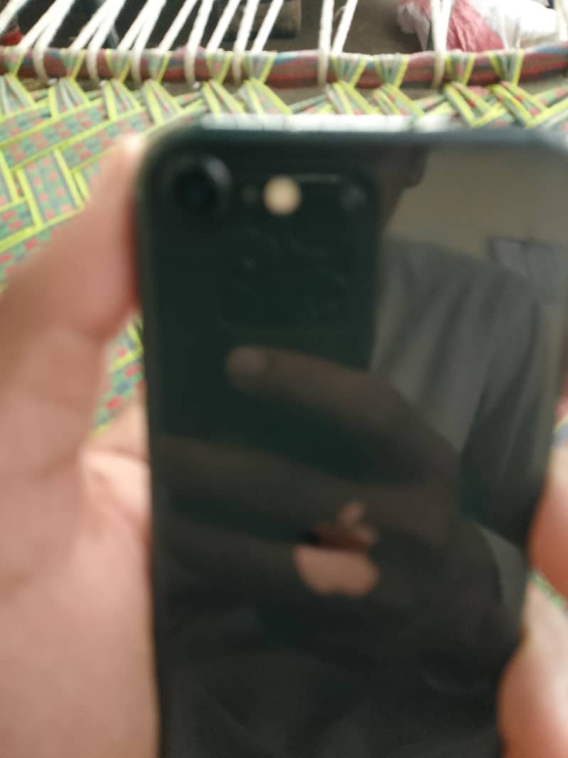 Apple iPhone SE 4
