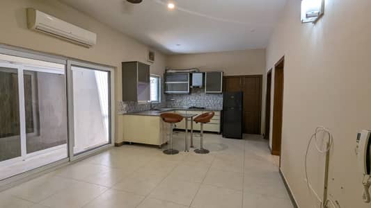 FOR RENT Fully Furnished 2-Beds Open Basement F_8/1