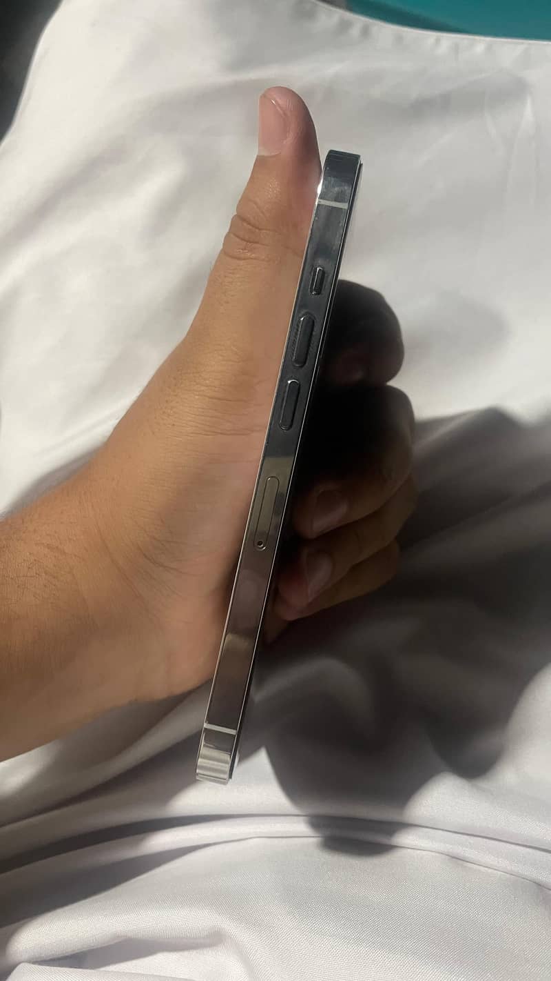 Apple iPhone 13 Pro 5
