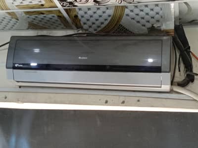 Gree Inverter 1.5 ton