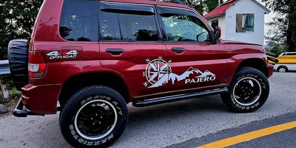 Mitsubishi Pajero 1999