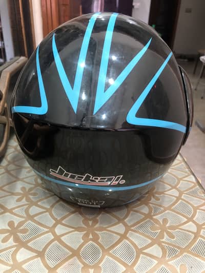 Jiekai Helmet in lush condition