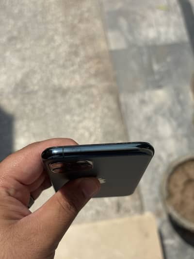 Apple iPhone 11 Pro
