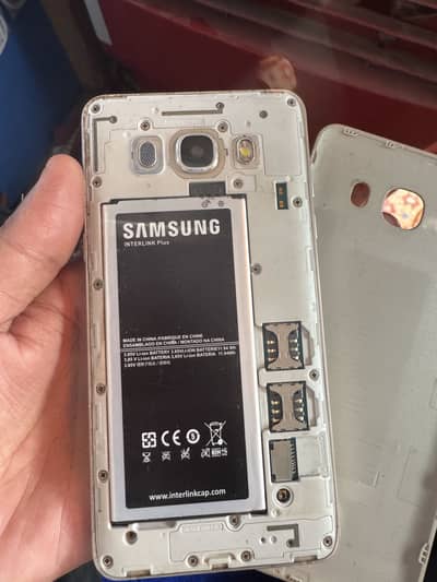 Samsung Mobile J5