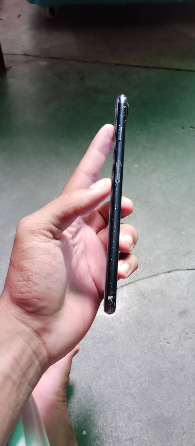 Apple iPhone 7 Plus 1
