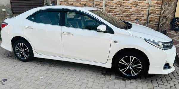Toyota Corolla Altis 2022 1.6 special adition