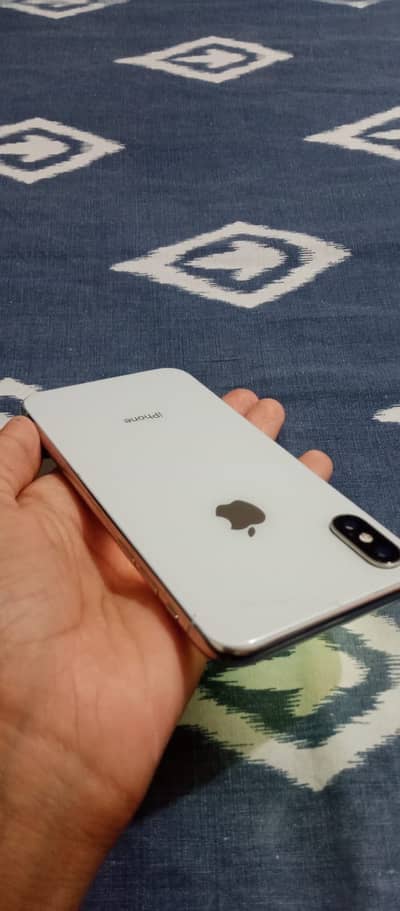 iPhone X PTA APPROVED MINT CONDITION