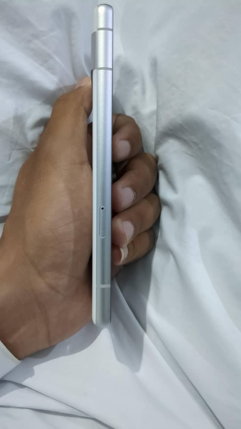 Google Pixel 7a 3