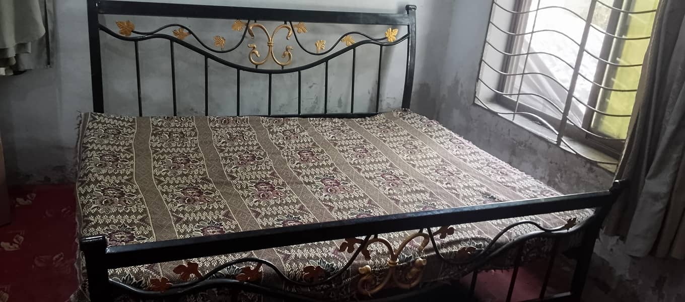 king size bed 2