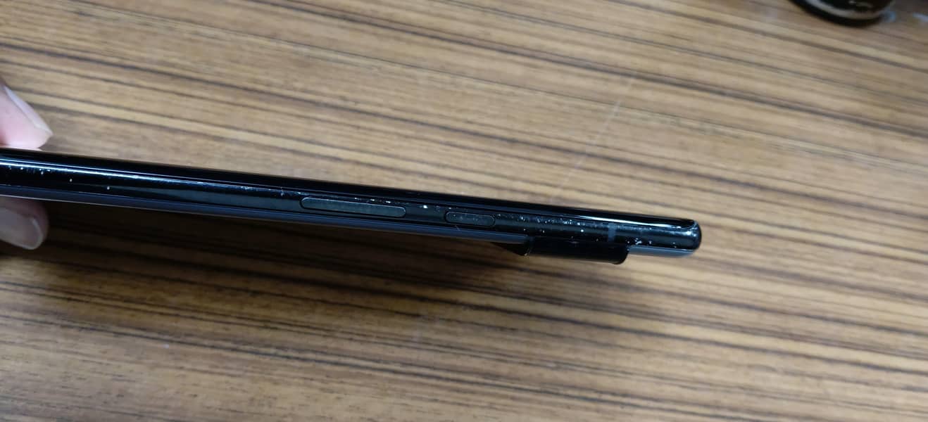Google Pixel 6 pro 4