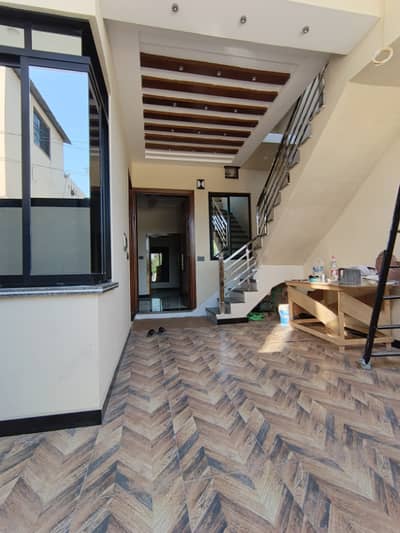 1 kanal Ground Portion House Available For Rent In Civil Lines