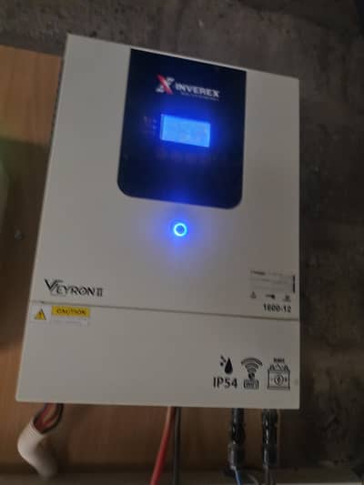 inverex Veyron ll premium 1.6kw