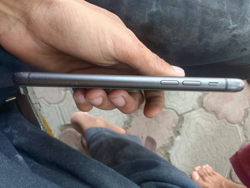 iphone 11 4