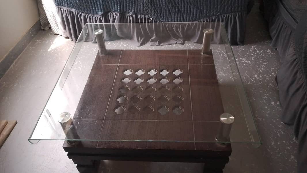 center table 0