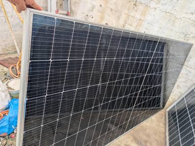 545 Solar Panel Used good condition
