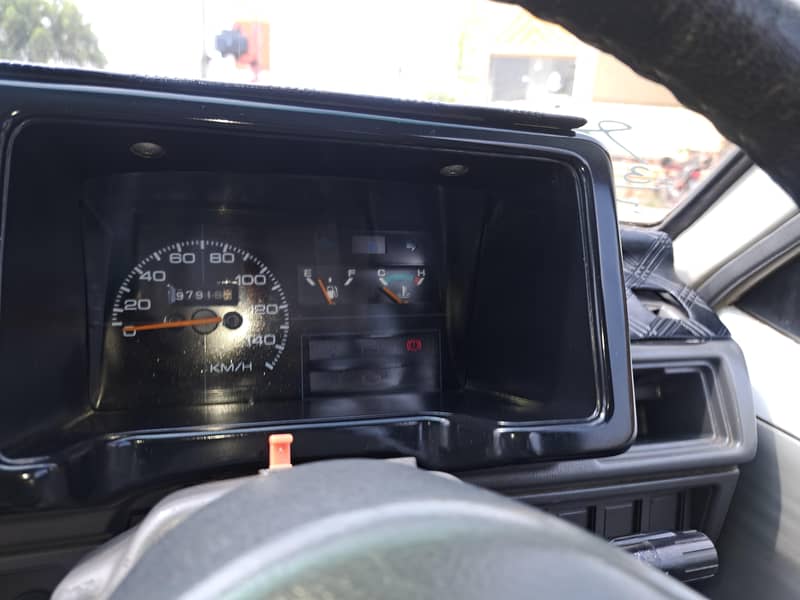 suzuki mehran vx 2016 9