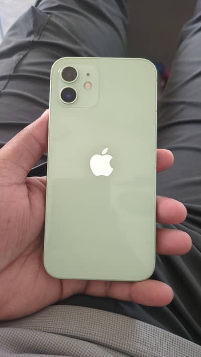Apple iPhone 12