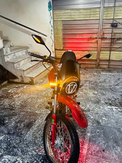 Ravi Piaggio Storm 125