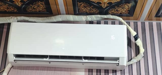 Gree 1 Ton Inverter AC (Heat & Cool) – Model GS-12PITH11W – Used for