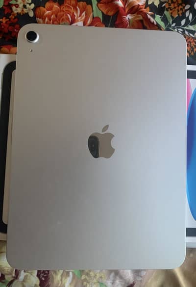 iPad A16 128 GB clean