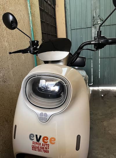 Evee electric scooty for sale