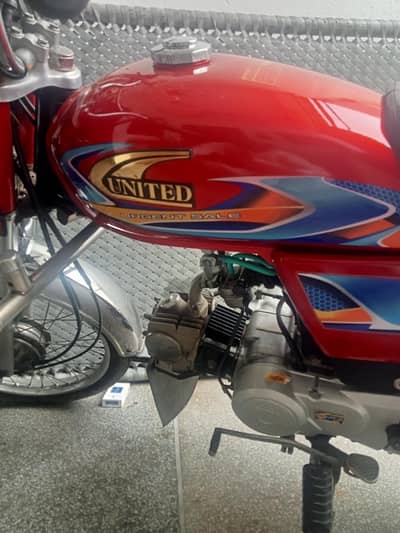 United 70 cc