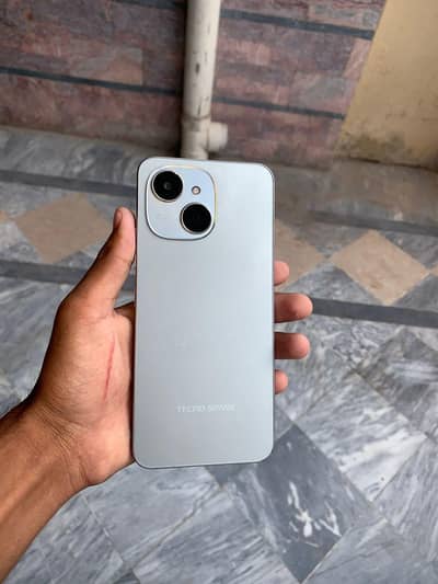 Tecno spark 40c 10/10 pat with box charging 4+4/128 gb